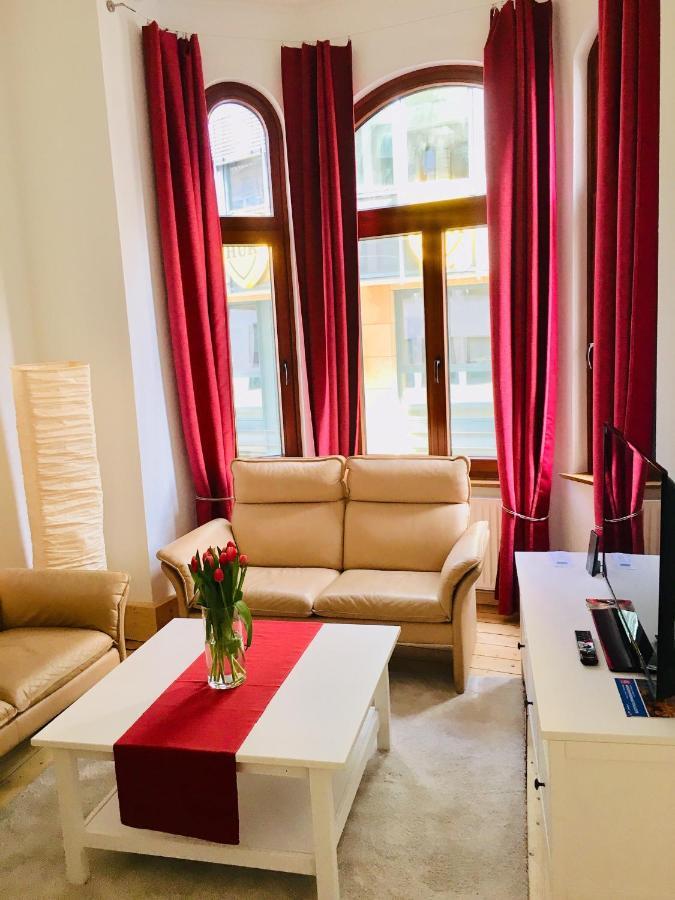 Jugendstilhaus Riverside City Appartements Fuer Urlaub Und Business Бремен Екстериор снимка
