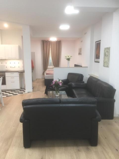 Jugendstilhaus Riverside City Appartements Fuer Urlaub Und Business Бремен Екстериор снимка